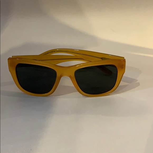 Women’s Dolce&Gabbana Sunglasses - Picture 8 of 8